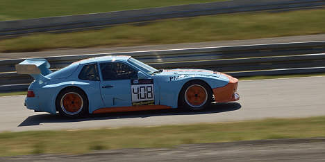 Andreas Kjærgaards Porsche er fyldt med sprød motorlyd.